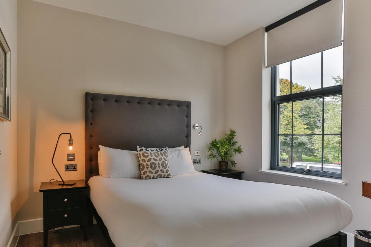 Park Lane Aparthotel By Urban Space 卡迪夫 外观 照片